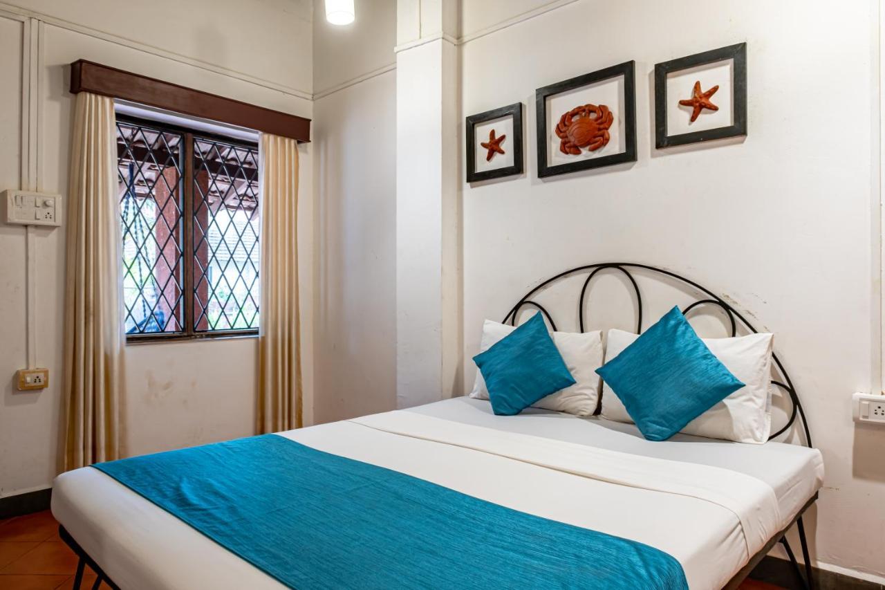 O Camarao Hotel Calangute Ngoại thất bức ảnh