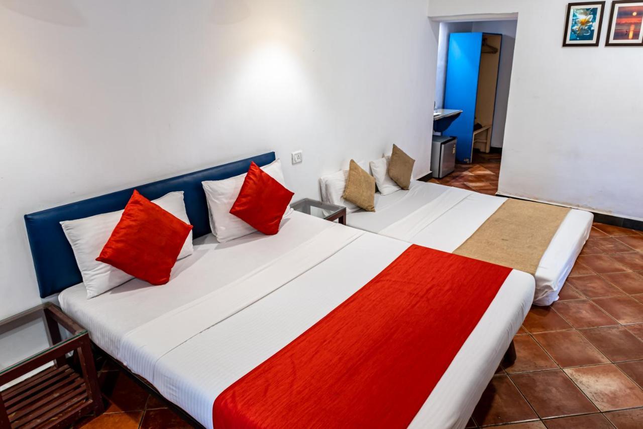 O Camarao Hotel Calangute Ngoại thất bức ảnh